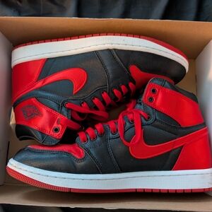 Jordan 1 Satin Chicago
